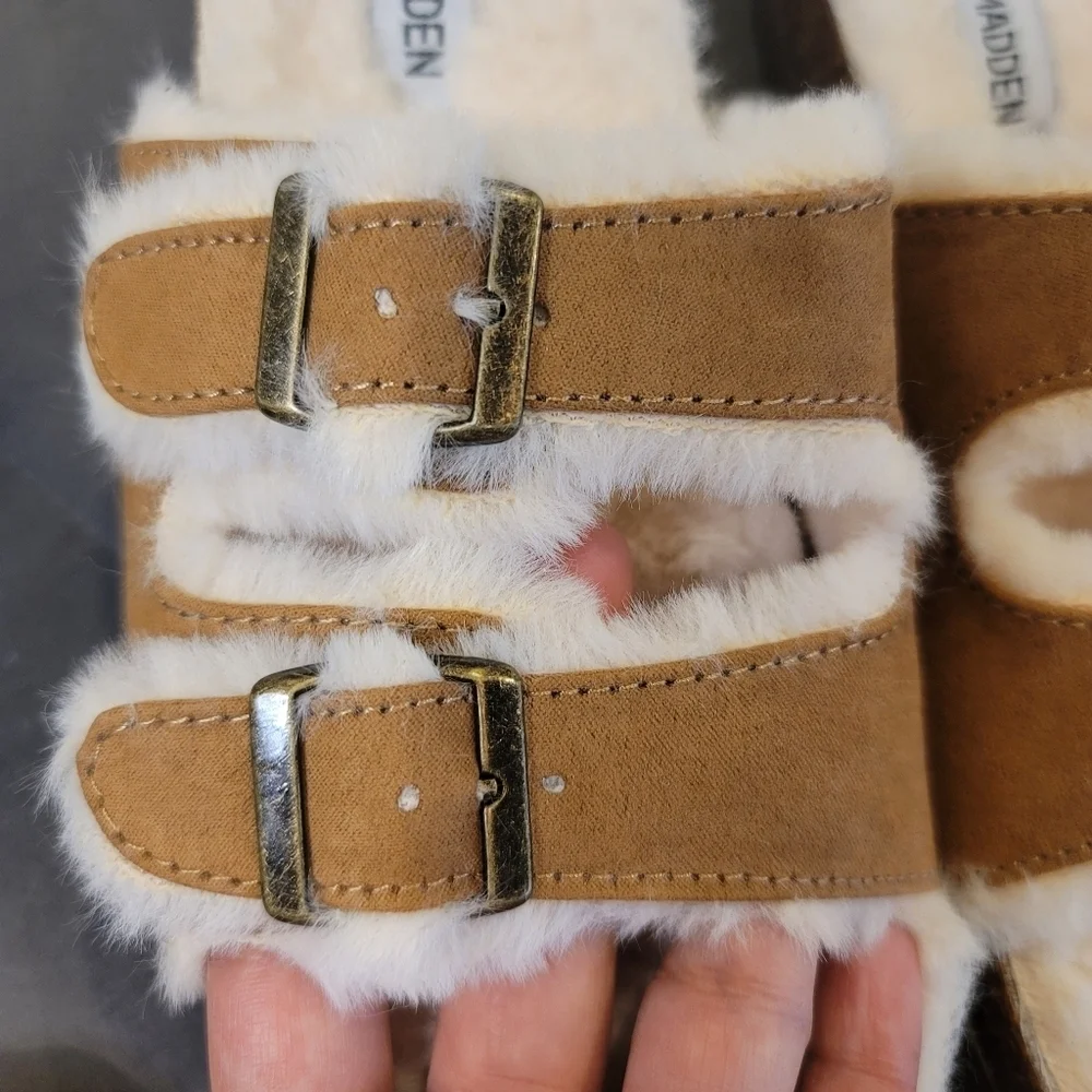 NEW Steve Madden Cognag Faux fur lined sandal
